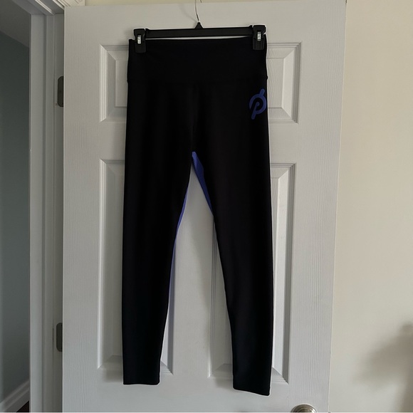 Size XL Peloton Black Show Up Rib Legging Workout Pants - Picture 4 of 7